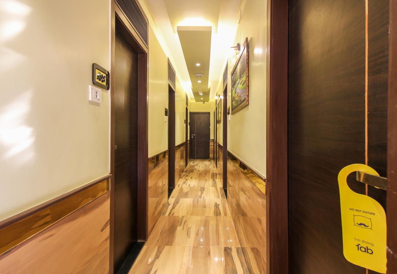 Fabexpress Adlon Andheri East Bombay Eksteriør billede